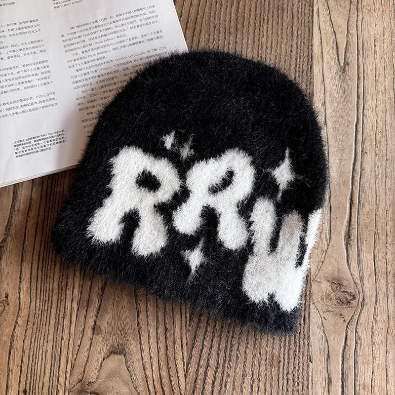 Streetwear letter knitted beanie